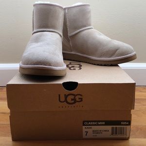 Ugg Classic Mini